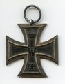 Eisernes Kreuz II. Klasse und Verleihungsurkunde von Johann Paulus