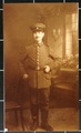 Foto, Ehrenkreuz und Militärpass von Heinrich Haenlein