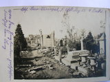 Zerschossener Friedhof im belgischen Kriegsgebiet